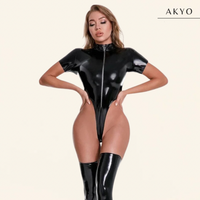 LIMA latex korte mouw catsuit