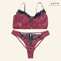 ORLA lingerieset met rits